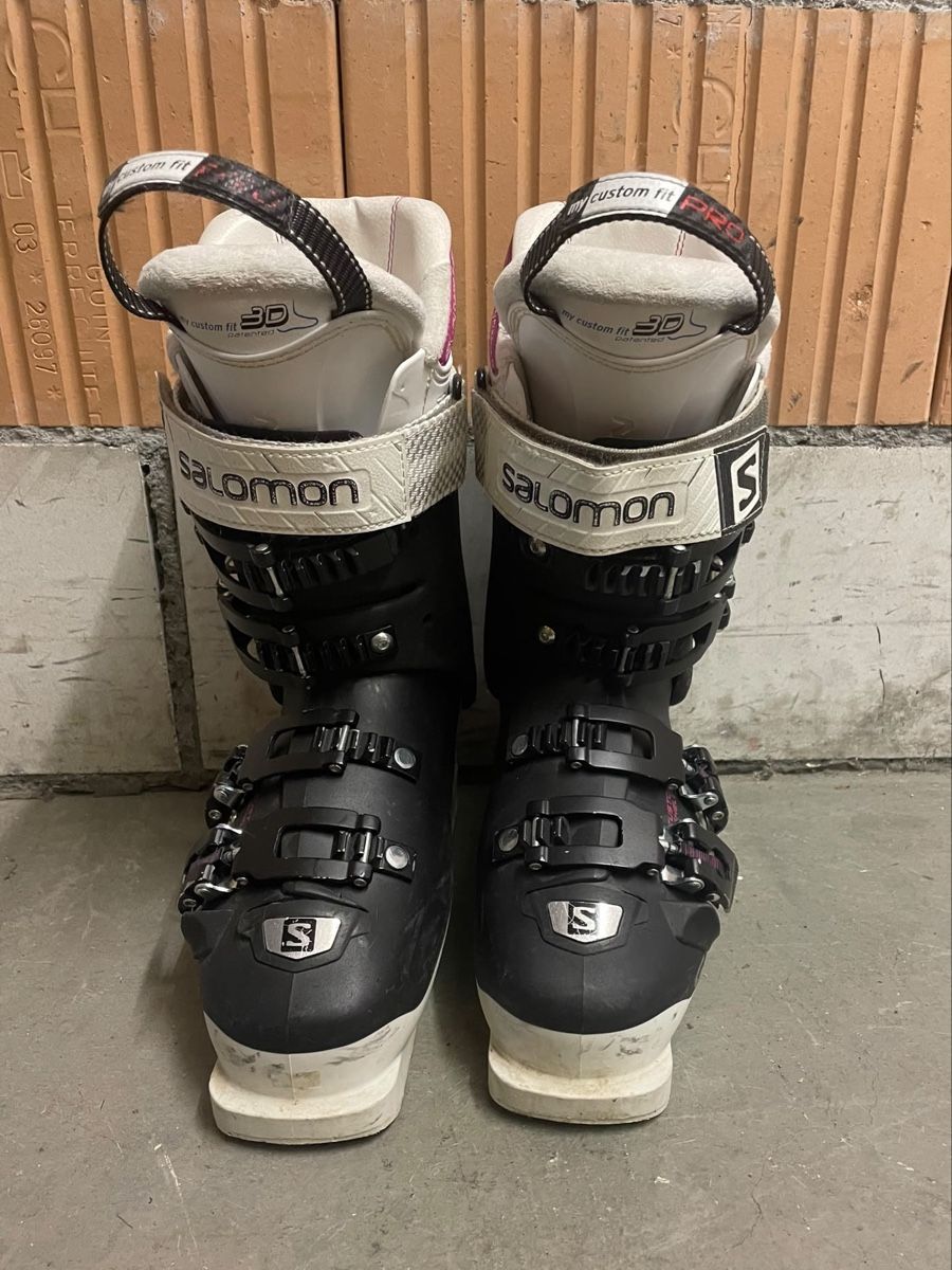 Salomon Chaussures femmes: Skischuhe Salamon Damen – D'occasion à Bösingen par burnwood 1