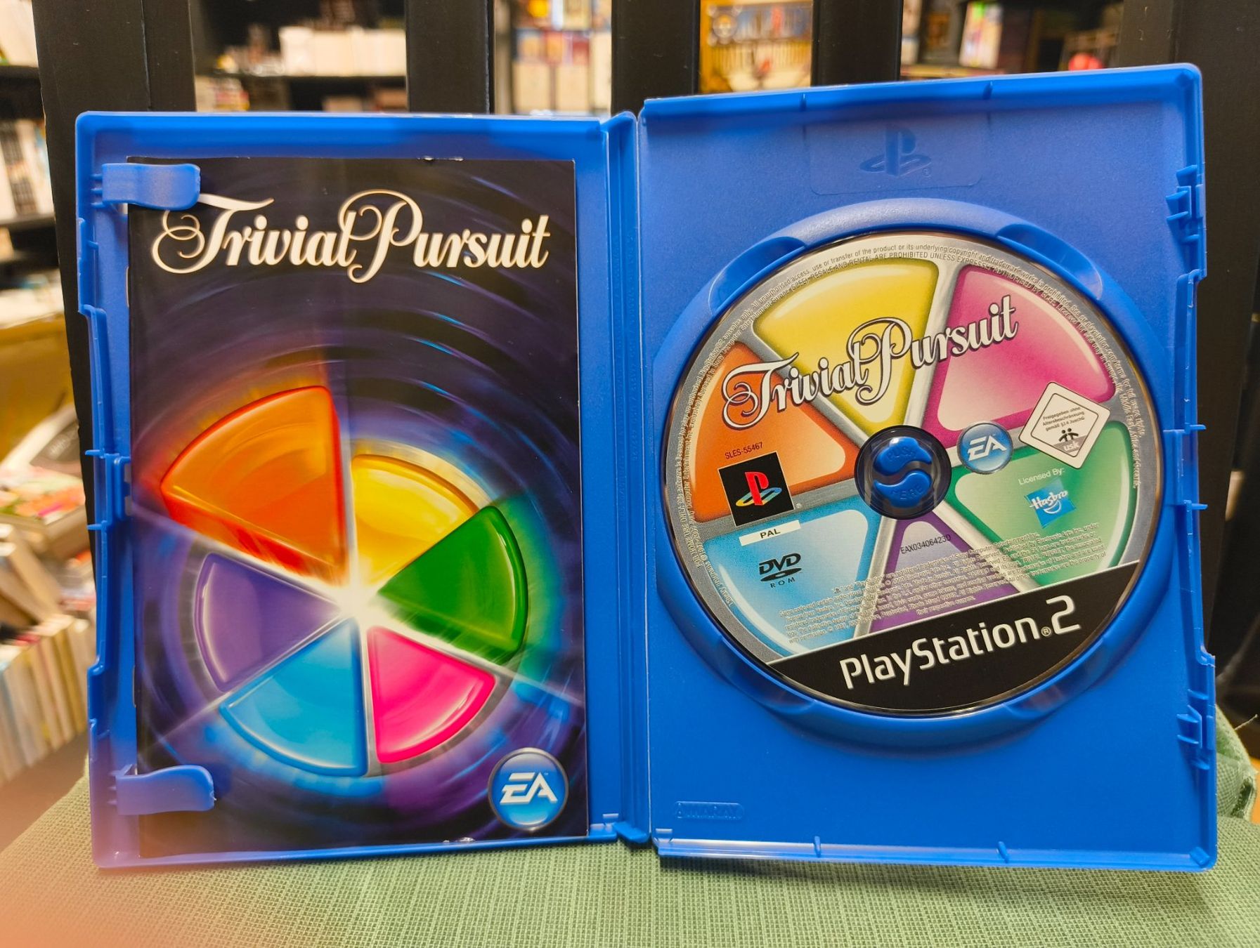 Sony Giochi: Trivial Pursuit Sony Playstation 2 – Usato da Giubiasco venduto da Ticinerd 2