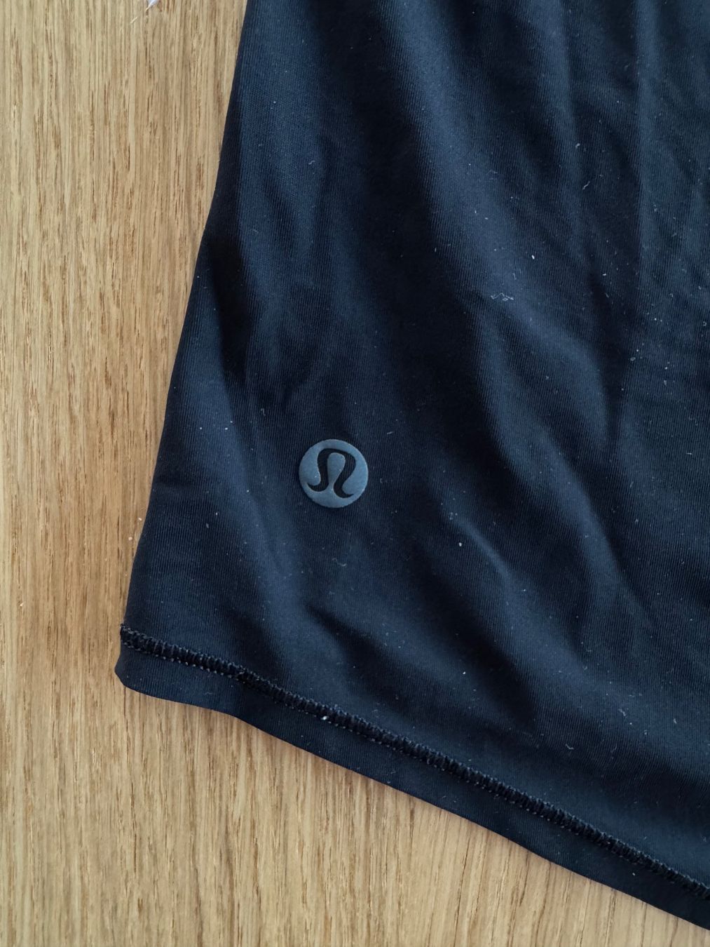 Lululemon Top: Lululemon Sculpt Tank Top - XL – Usato da Zürich venduto da ala_drq8 2