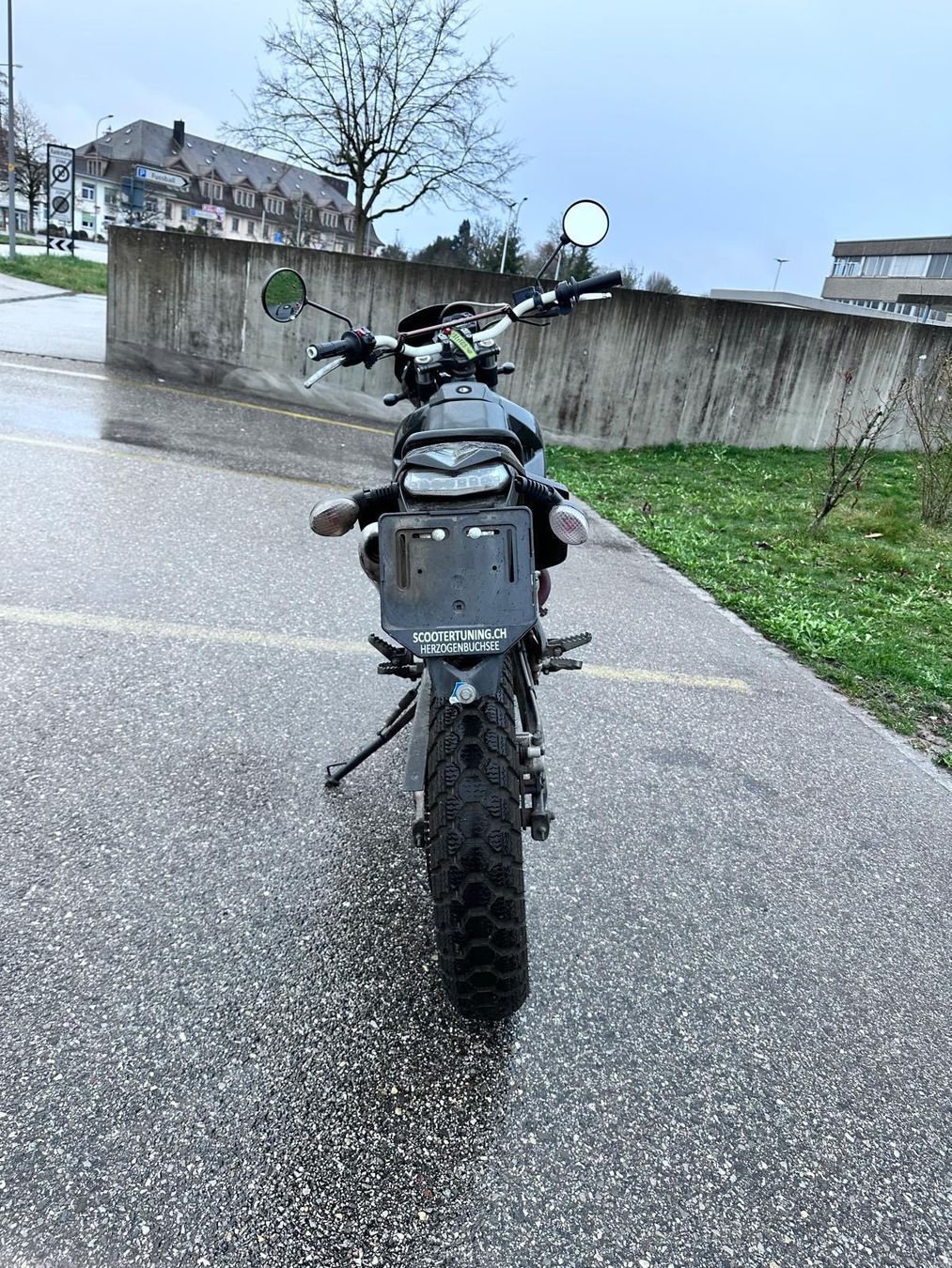 Strasse: Modorrad – Gebraucht aus Konolfingen von Holzfaeller74 2