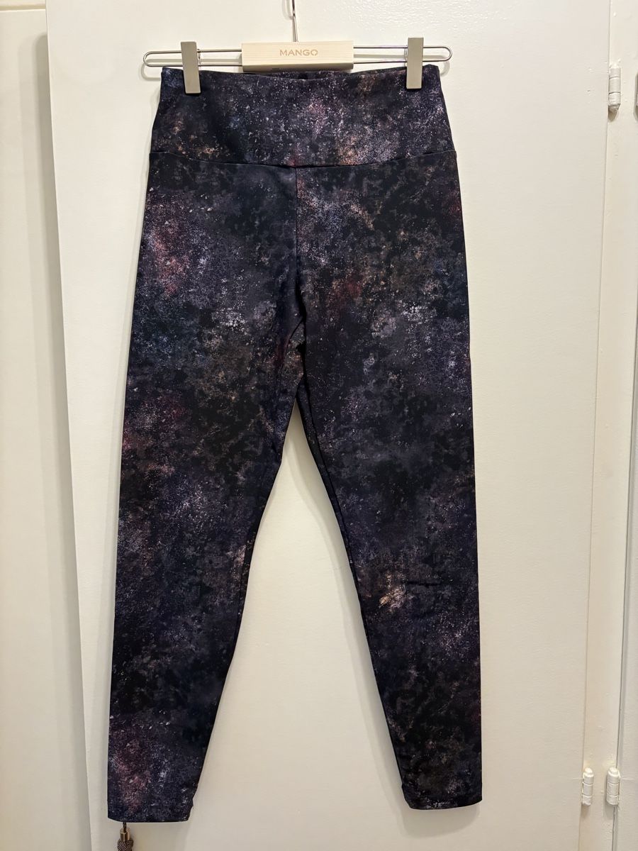 Oysho Leggings: Oysho leggings – Nuovo (secondo la descrizione) da Genève venduto da mar_dt67
