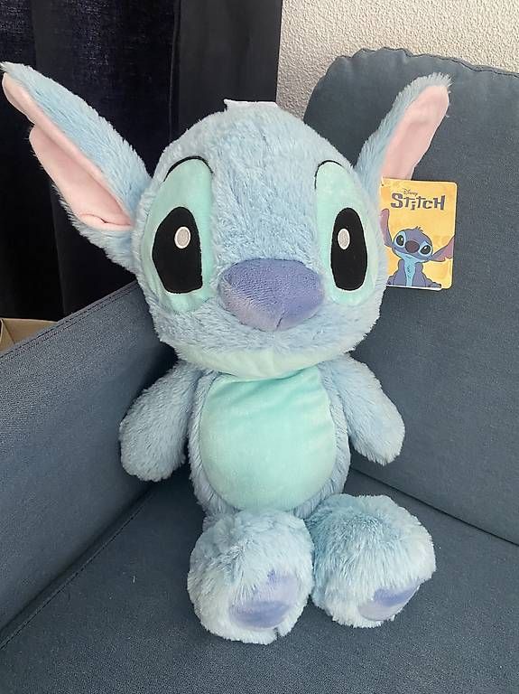 Giocattoli: Peluche stitch bleu – Usato da Ste-Croix venduto da Loic_danzii