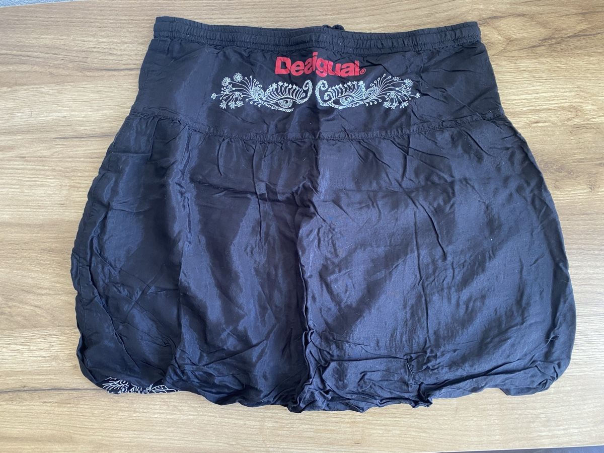 Desigual Gonne: Jupe Desigual – Nuovo (secondo la descrizione) da Chézard-St-Martin venduto da monster2525 1