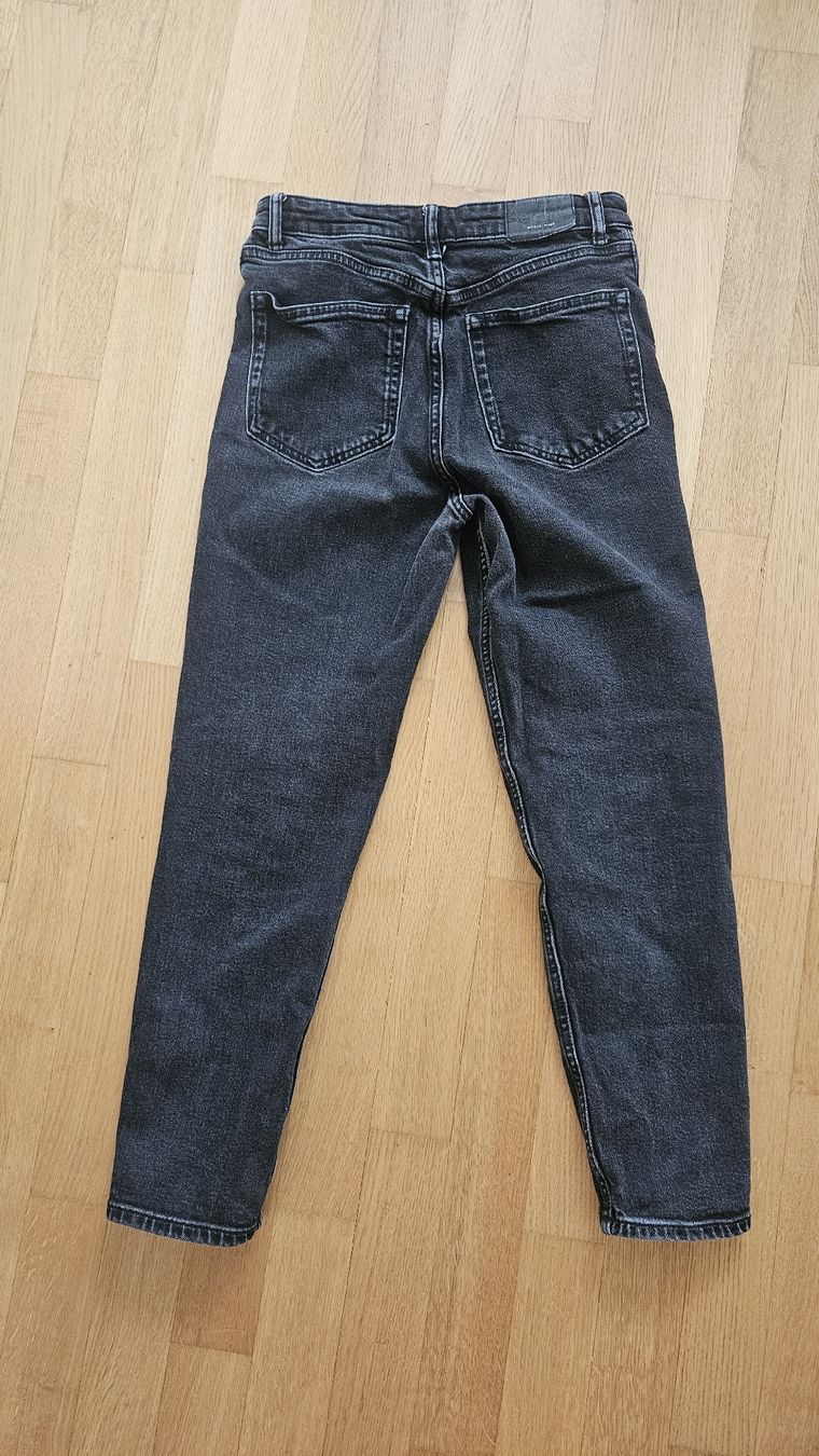 Bershka Jeans: Bershka Jeans Slim Mom Gr. 36 – Usato da Wetzikon ZH venduto da ELIVNE 1