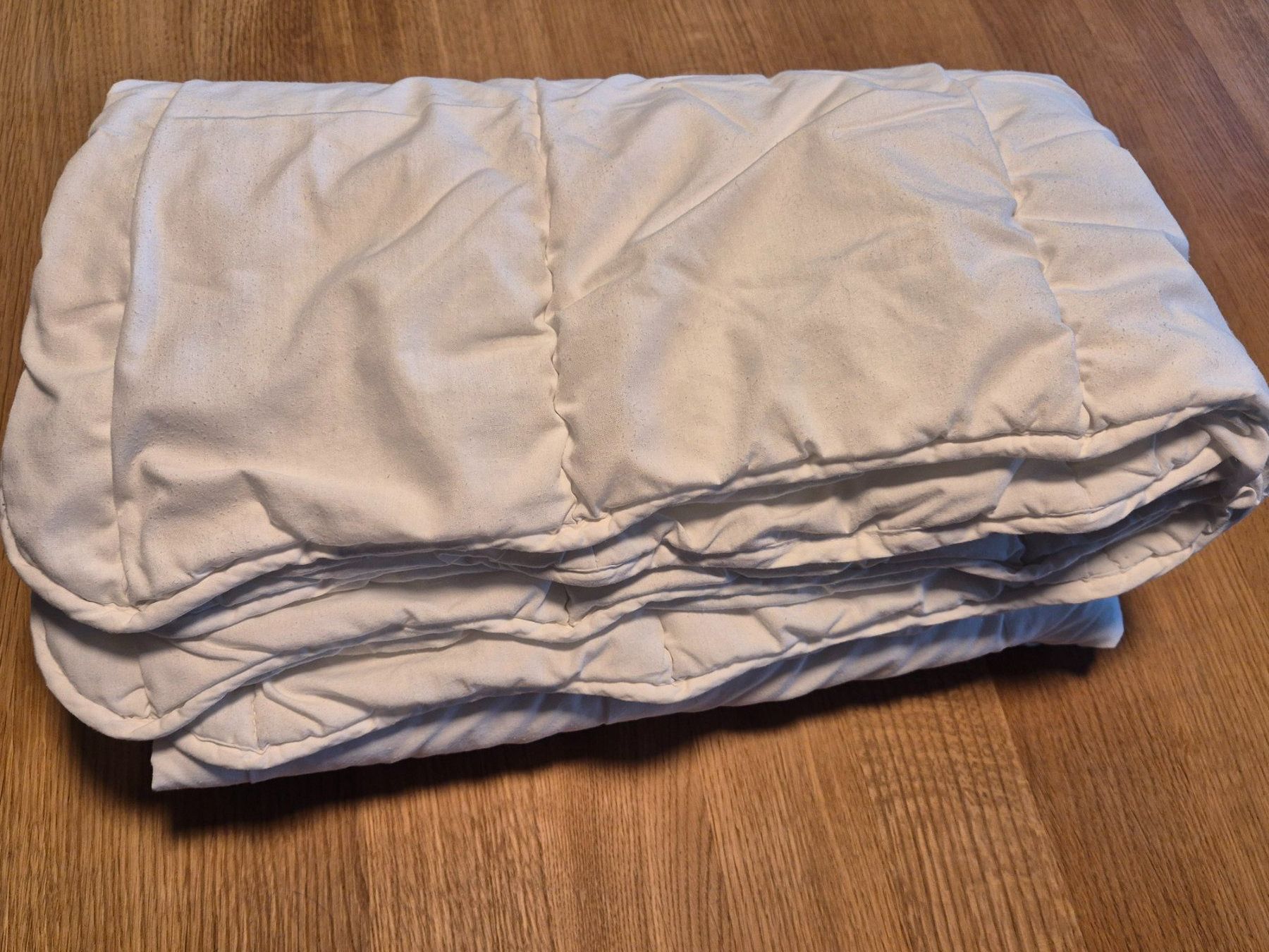 Ikea Decken: Couette Ikea matelassée bébé + housse 125x110 cm – Neu (gemäss Beschreibung) aus Satigny von Helene2014 2