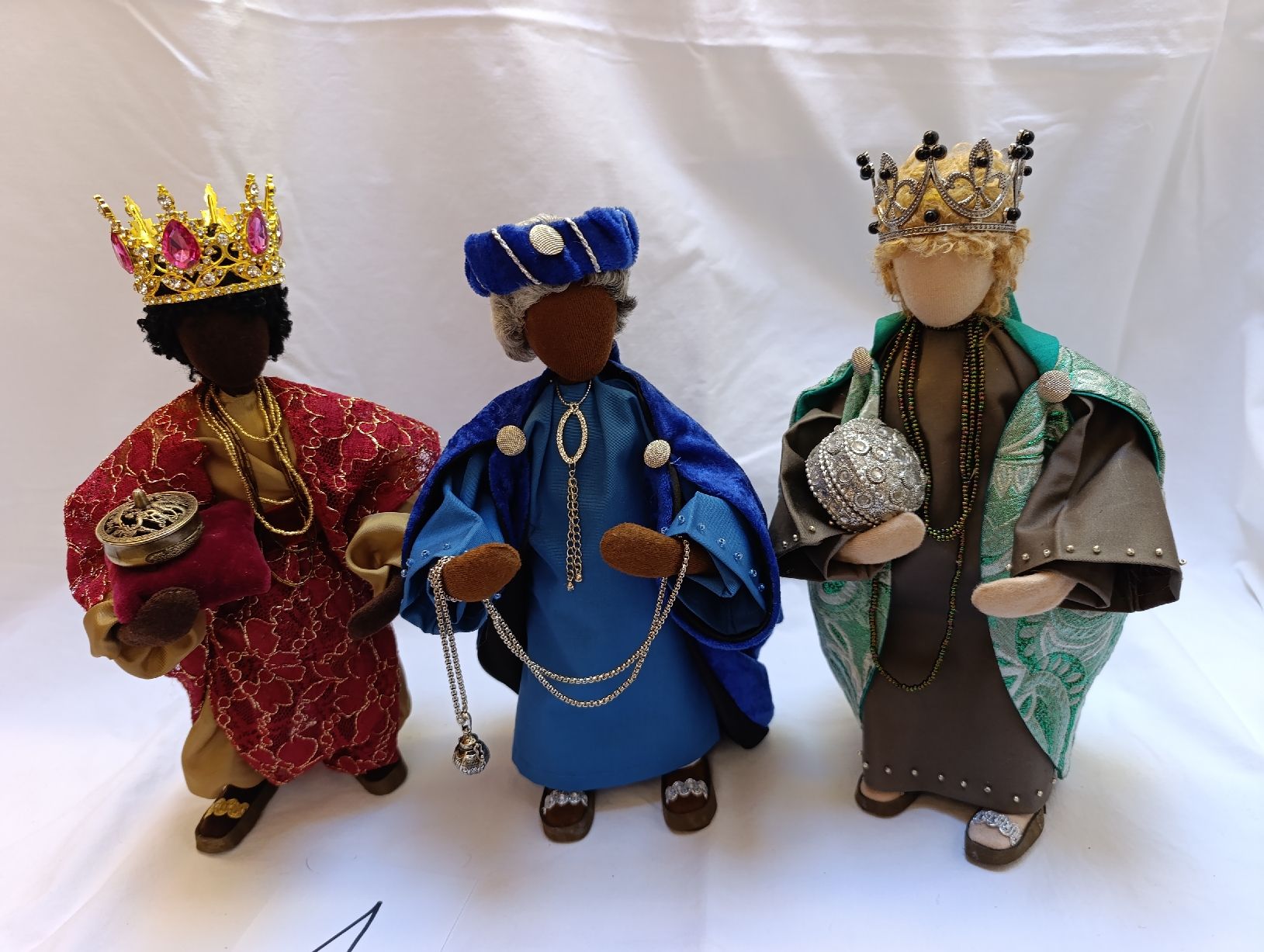 Statuette: Schwarzenberger Krippefiguren drei Könige – Nuovo (secondo la descrizione) da Oberarth venduto da sil_9dfs