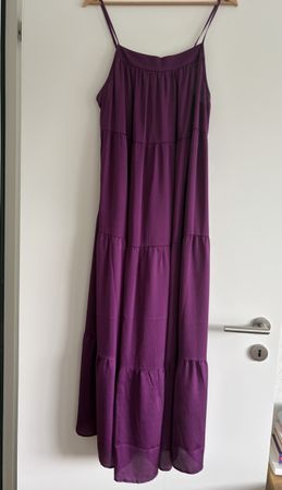 Langes Kleid mit Trägern / Robe longue à bretelles - 44