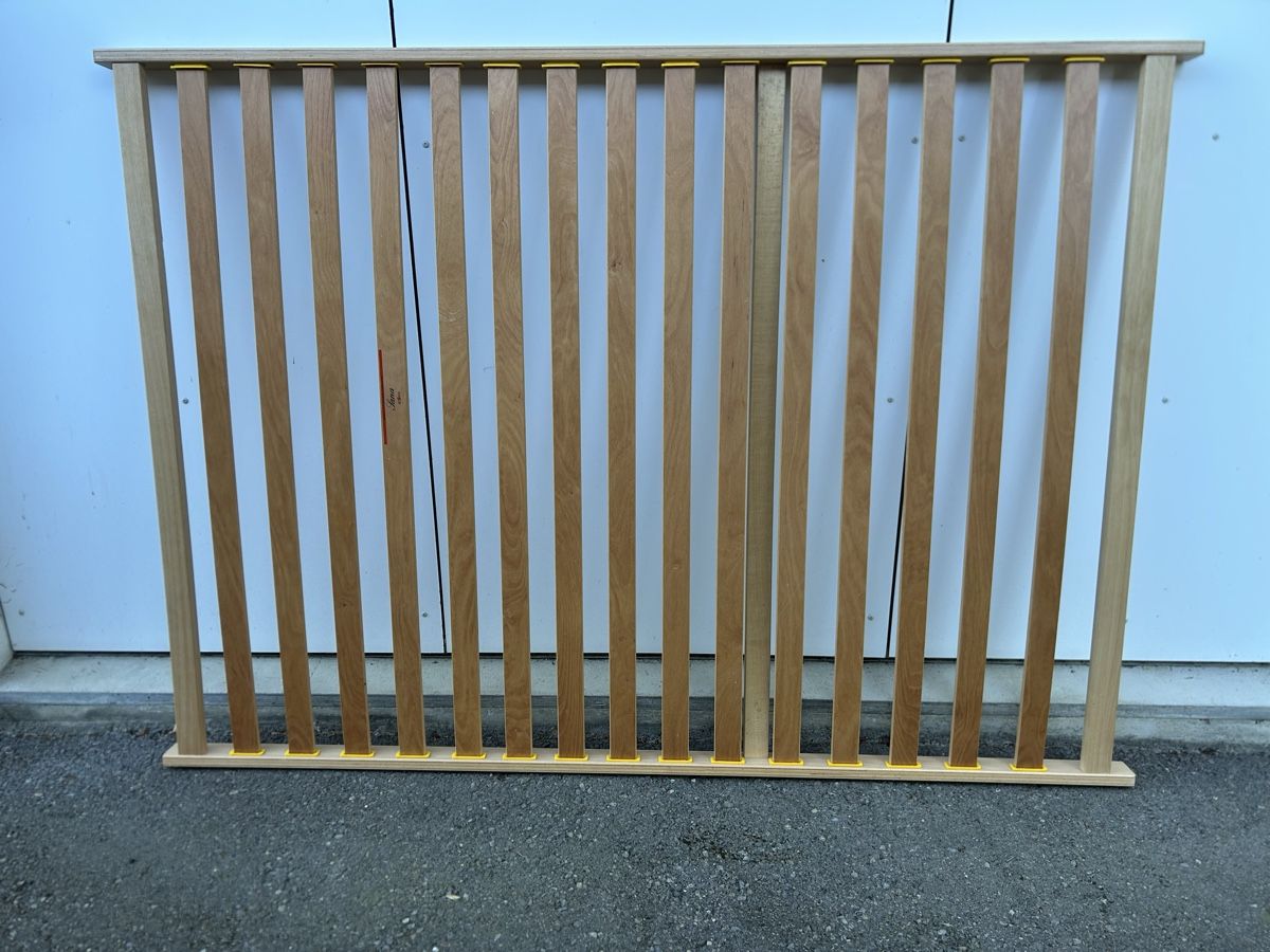 Lits: Bett 140x200 – D'occasion à Uttwil par han_86yl 1