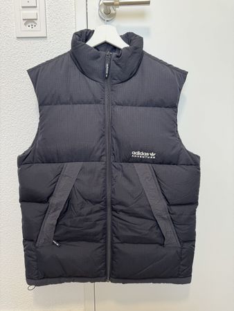 Adidas Adventure Daunengilet schwarz, M