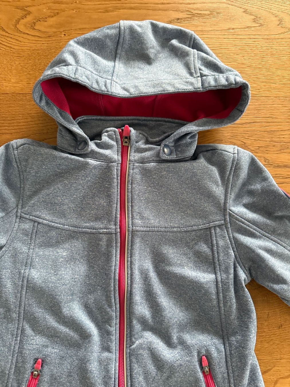 Giacche & Cappotti: Softshell Jacke Gr.140 – Usato da Sarnen venduto da Pinoccio6 1