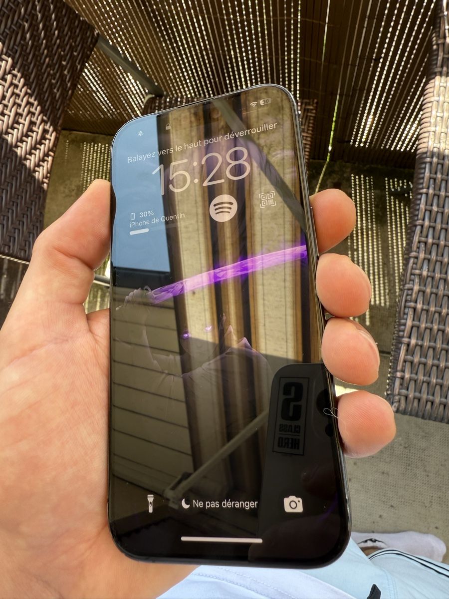 Apple Portables: iPhone 15 pro – Neuf (Voir description) à Lausanne par Qwent28 2