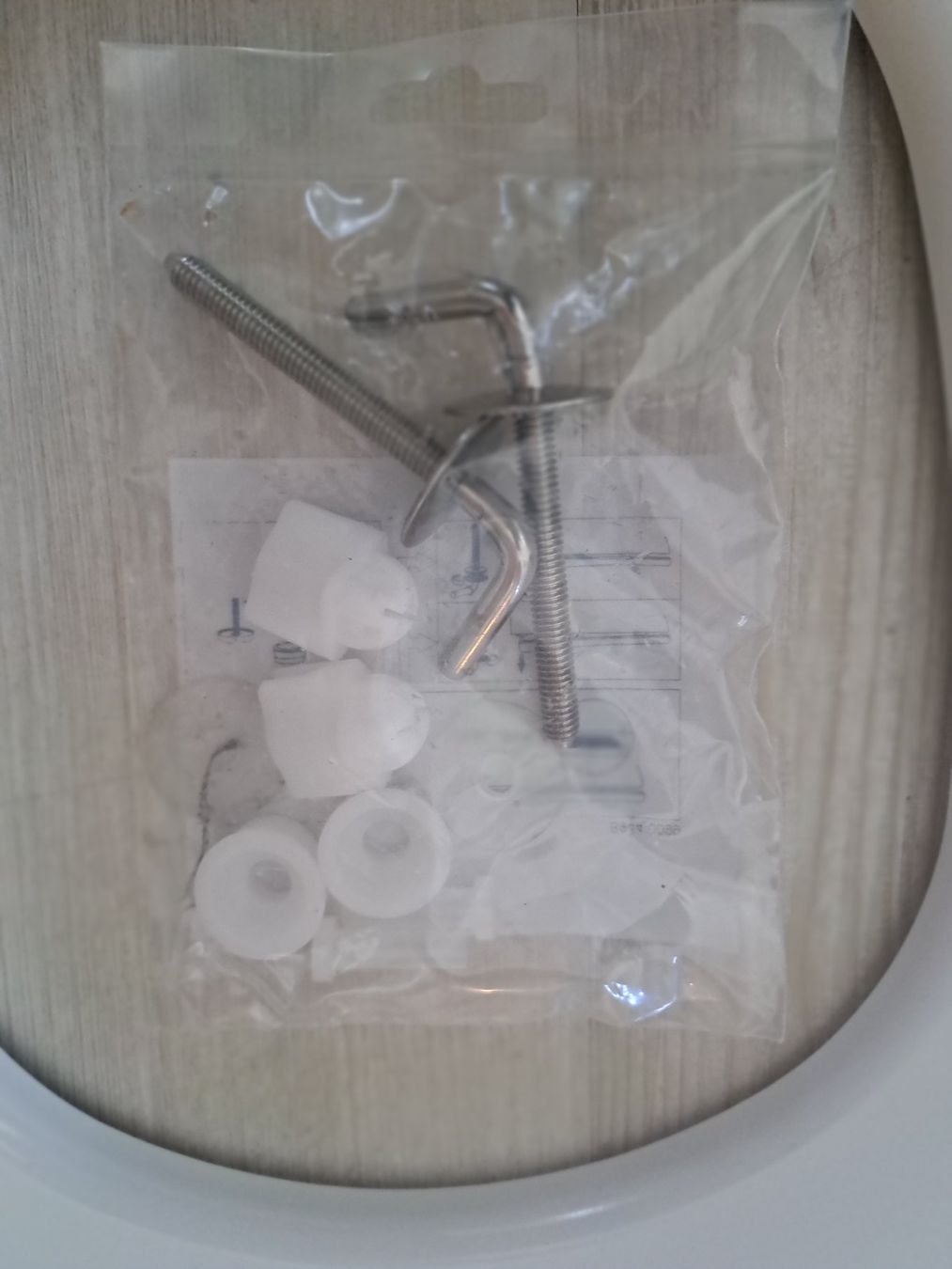 WC: Twist WC - Garnitur c702-0201 – Neuf avec emballage d'origine à Tegerfelden par Spick67 3