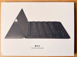 iPad Smart Keyboard - Swiss
