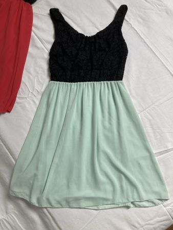 Kleid