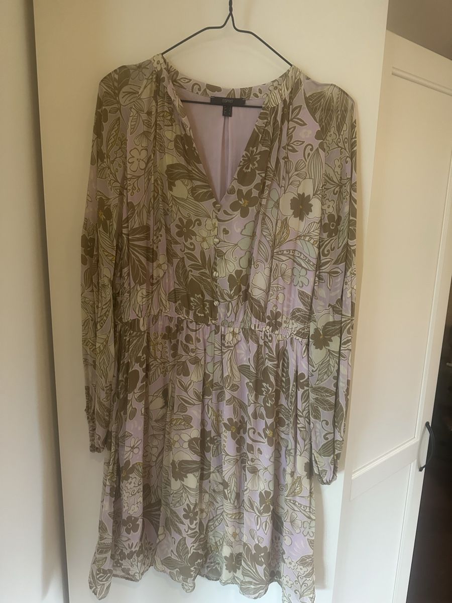 Esprit Vestiti: Esprit MIDI Kleid Gr. L - neu – Nuovo (secondo la descrizione) da Diepoldsau venduto da Soleil0425