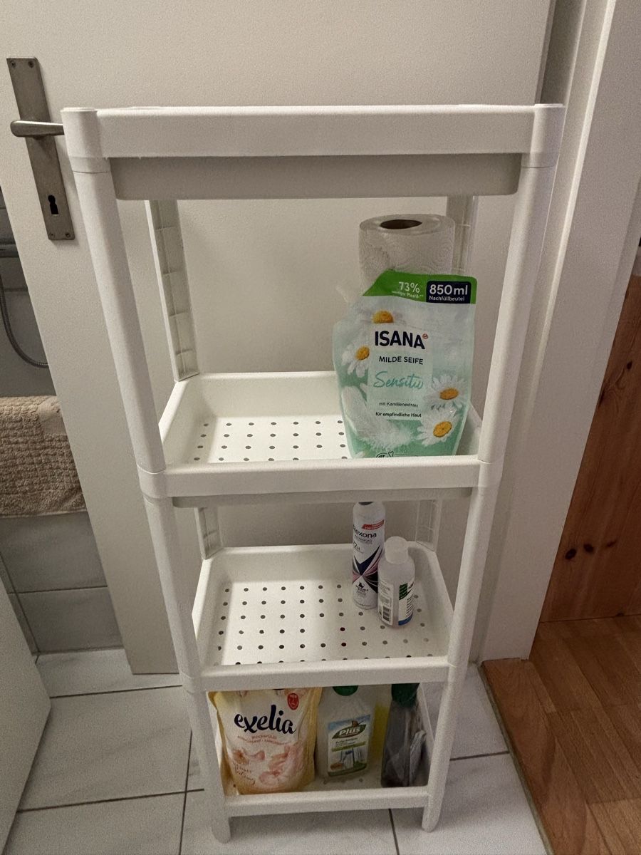 Scaffali: Ikea shelf for bathroom – Usato da Zürich venduto da beg_c6l2