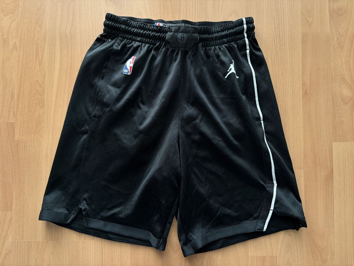 Nba Canottiere & Pantaloni: Brooklyn Nets Basketball Jersey (Gr. M) – Usato da Luzern venduto da jeltic 1