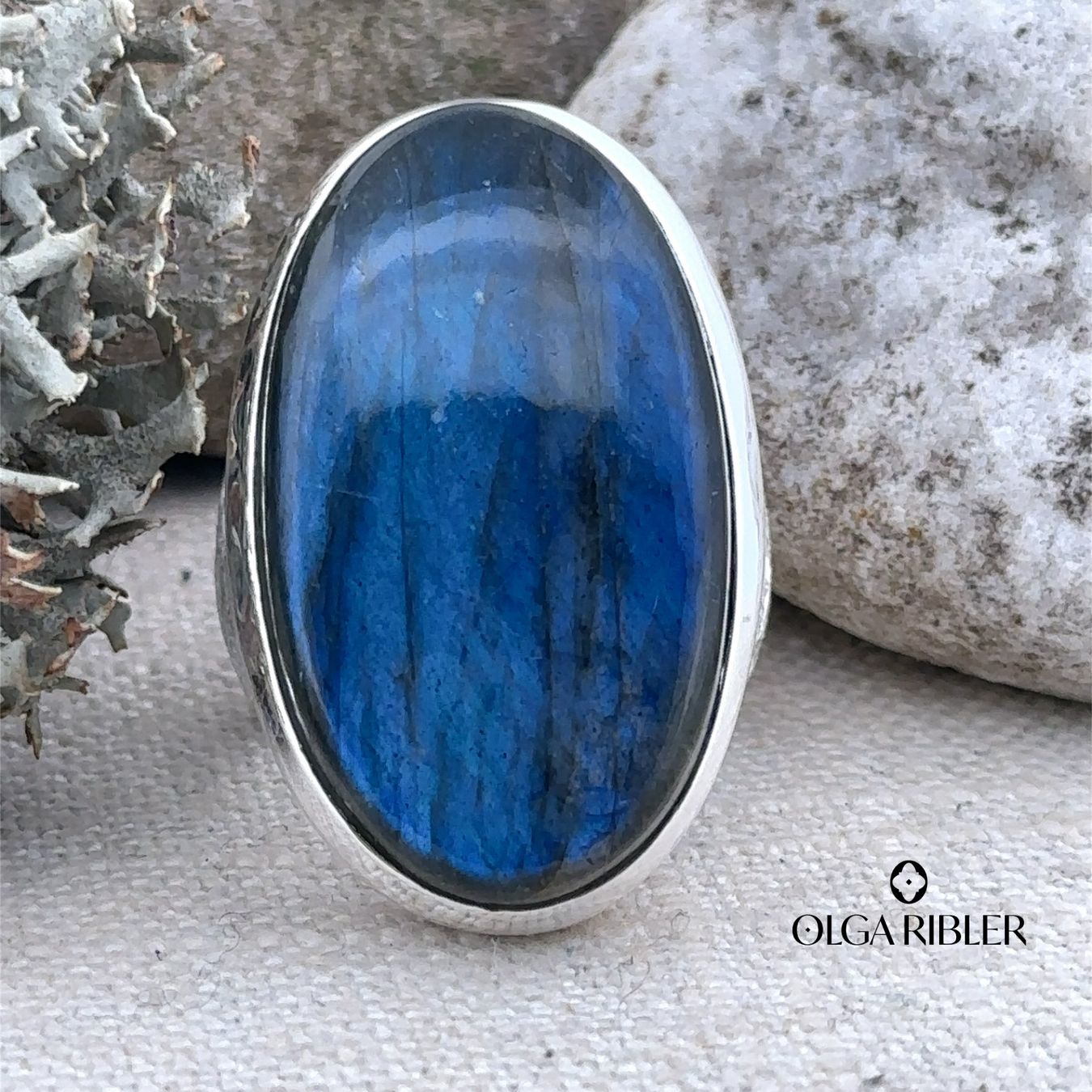 Olga Ribler Anelli: Labradorit Silber Ring 925 Grösse 58 – Nuovo (secondo la descrizione) da Luzern venduto da Schmuckoutlet