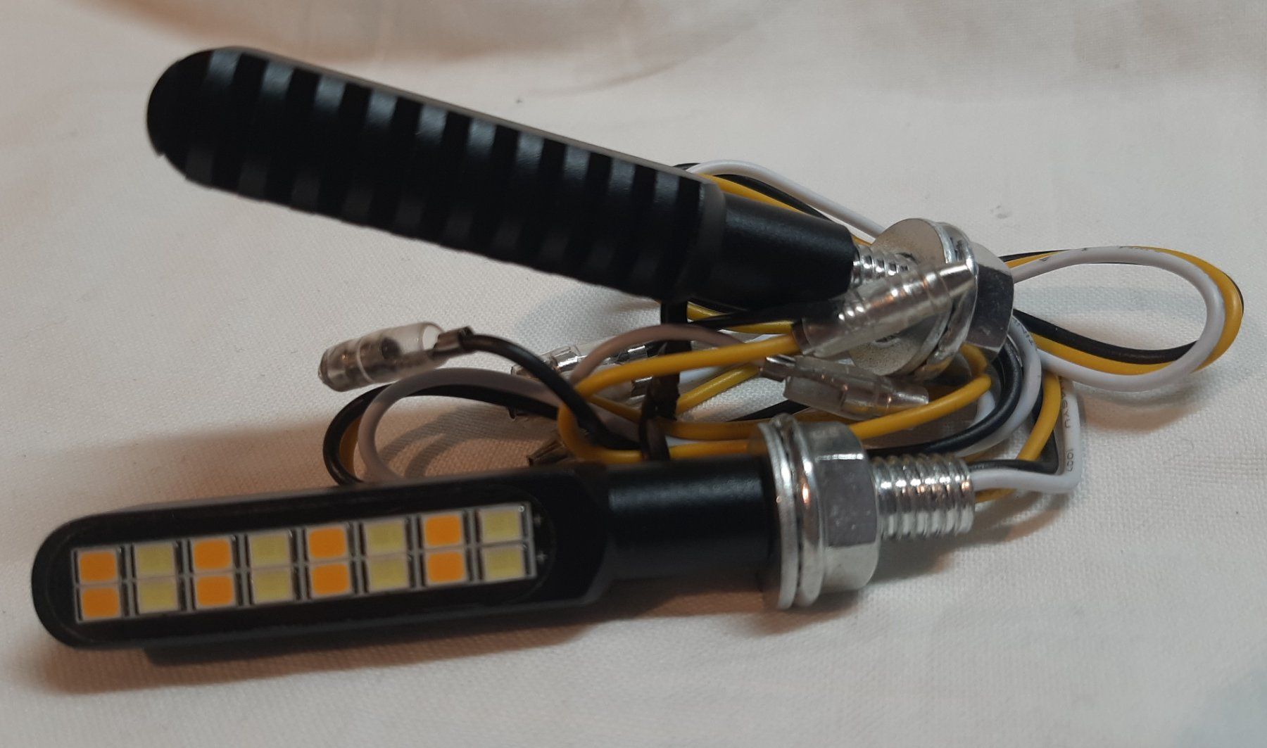 Alle Motorradersatzteile: LED Blinker Set für Motorrad – Neu und originalverpackt aus Wilderswil von SFSw 2