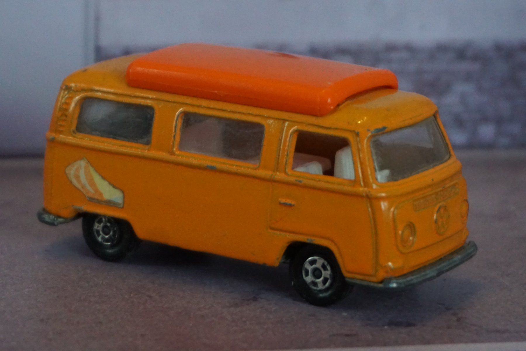 Matchbox Modellautos: Matchbox VW Bus T2 Camper ALT !!!!!!!!!!!!!!!!!!!! – Gebraucht aus Reiden von Doppeldecker69