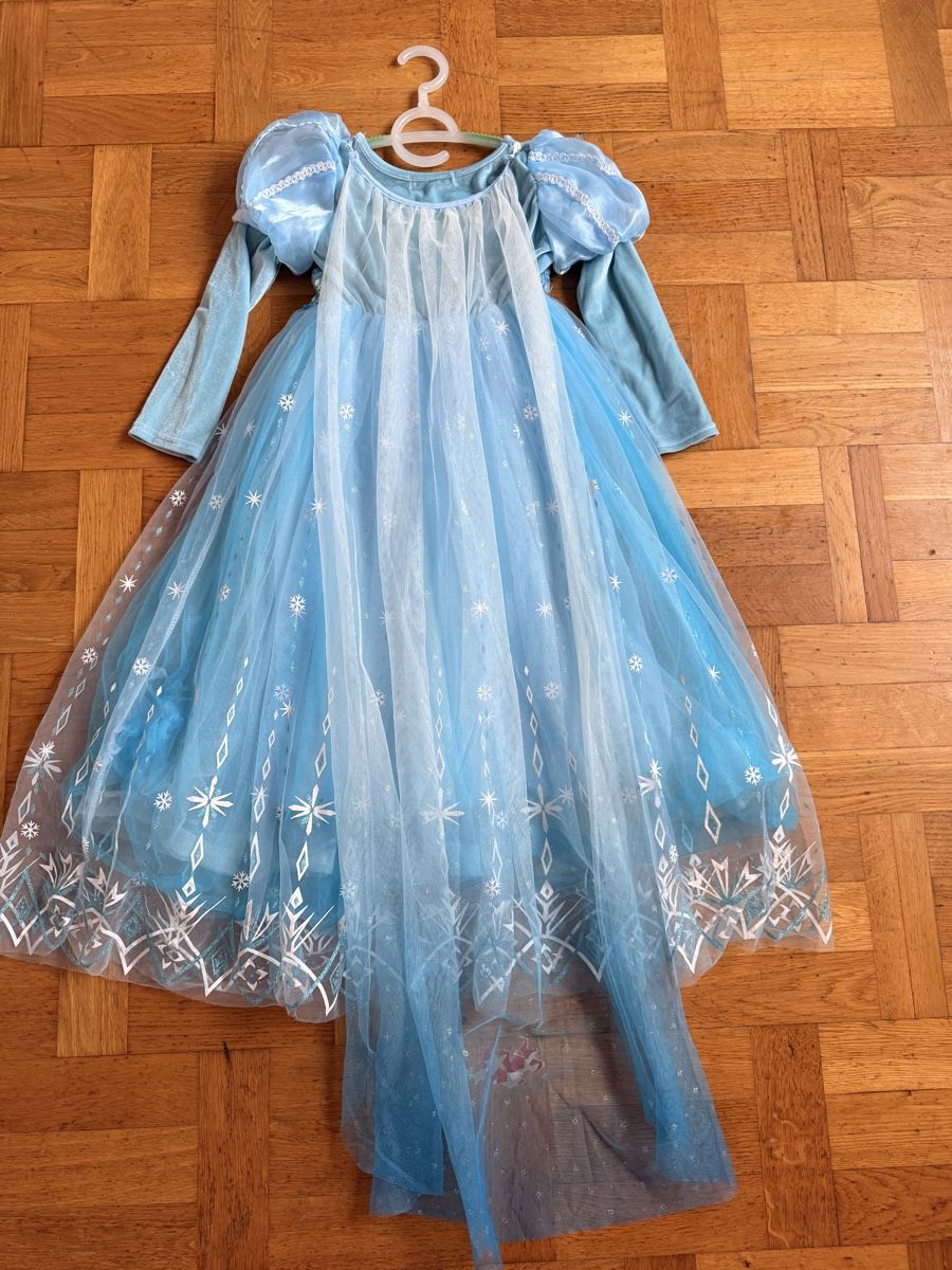 Vestiti & Gonne: Princessin Kleid/ Kostüm Gr.Label 150 ehe140/146 – Usato da Amlikon-Bissegg venduto da Rose_Rose 2
