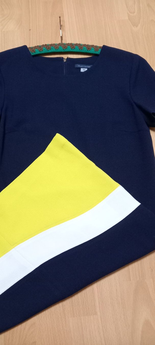 Tommy Hilfiger Kleider: TOMMY HILFIGER KLEI Grose 8 – Neu (gemäss Beschreibung) aus regensdorf von nacobra 3