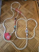 BRIO Bahn mit selbstfahrendem SBB IC1, Depot, Brücke, uvm