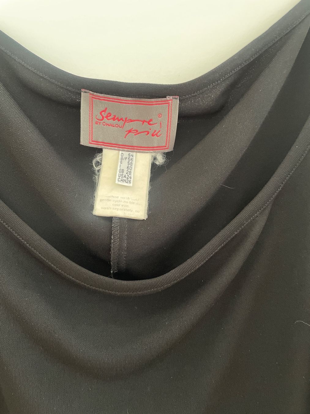 Tops: Schwarzes Top Sempre Piu Grösse 54   TWINT vorhanden – Gebraucht aus Schaffhausen von Kolibri023 1