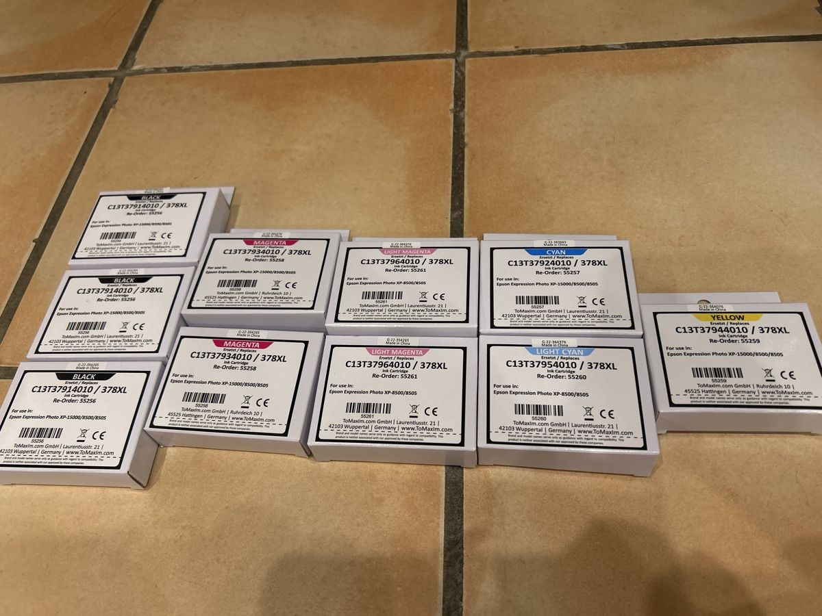 Epson Druckerpatronen & Toner: 10 Druckerpatronen – Neu und originalverpackt aus Urswil von Teigaffen