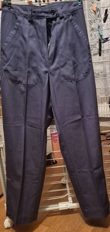 Pantaloni: Neu Arbeitshose, Gr. 38, 50% Baumwolle/Cotton – Nuovo e nell'imballaggio originale da Liebefeld venduto da DekoBrokland 1