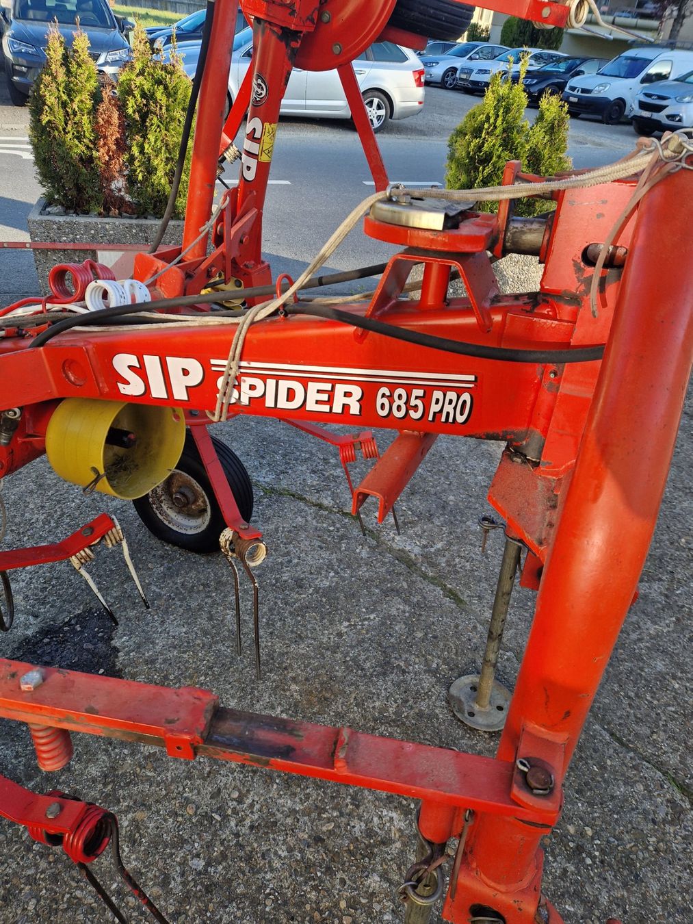 Tutte le macchine: Kreiselheuer SIP 685 – Usato da Menznau venduto da 6122 1
