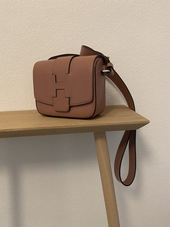 Umhängetasche aus Leder von Hogan
