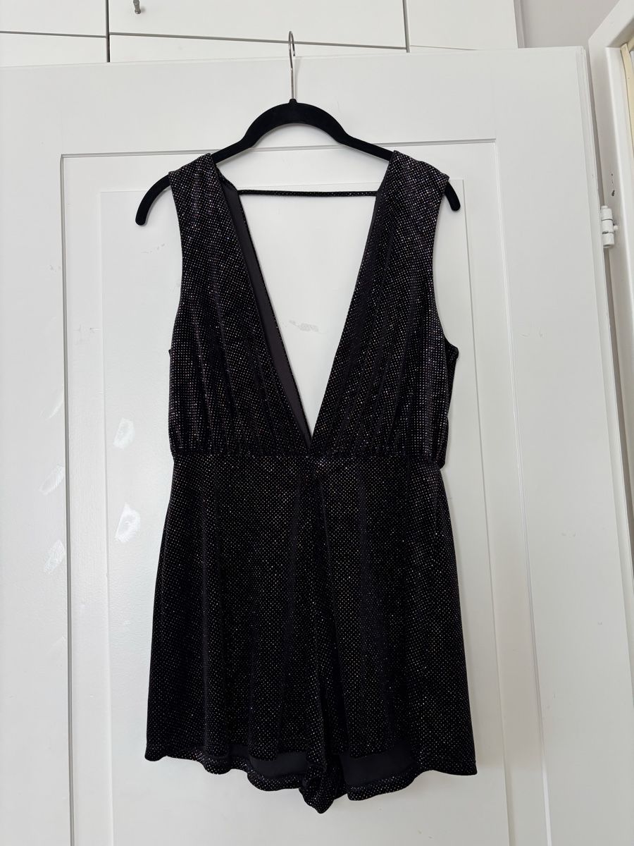 Topshop Jumpsuits: TOPSHOP sparkly playsuit – Gebraucht aus Zürich von Flo021000