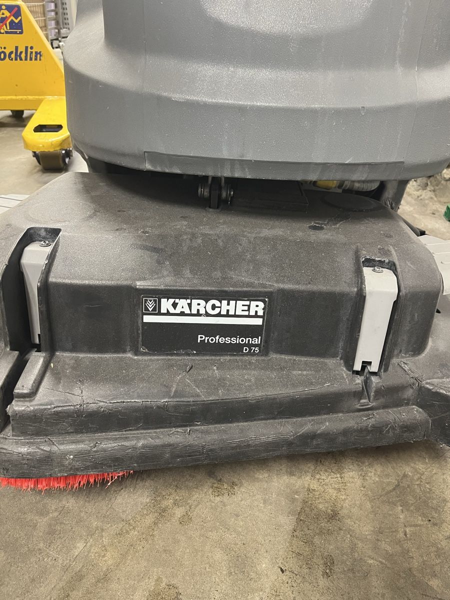 Kärcher Tutte le macchine: Kärcher Professional B 80 W + D 75 Scheuersaugmaschine – Usato da Flaach venduto da Auto6011 5