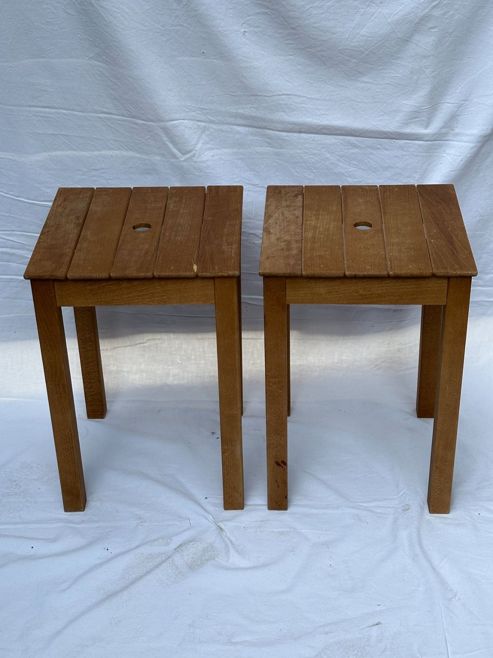 Hocker: 2 alte Hocker Tabourettli Stühle Stuhl – Gebraucht aus Flüelen von Amazona03 1
