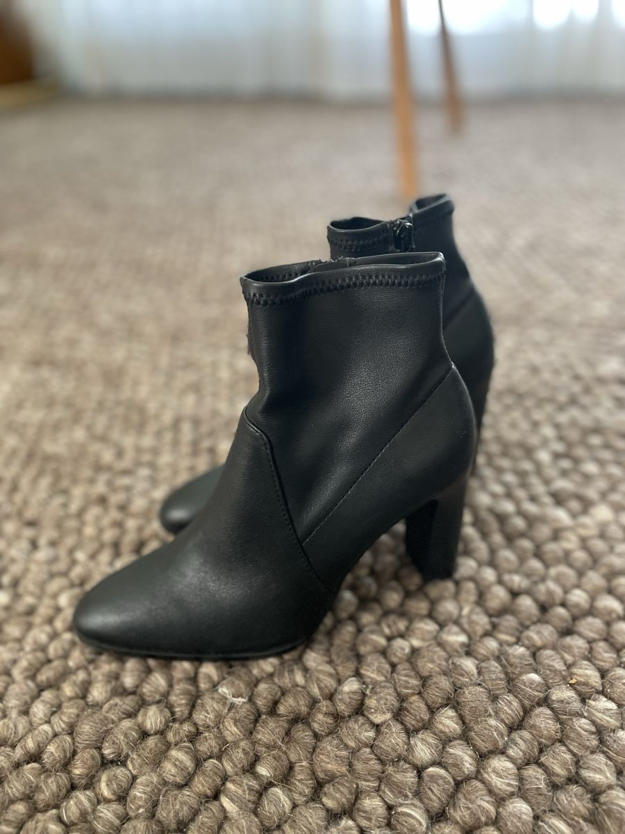 Scarpe da donna: MANGO Schwarze Stiefeletten Gr. 37 – Usato da Hedingen venduto da sam_vks6