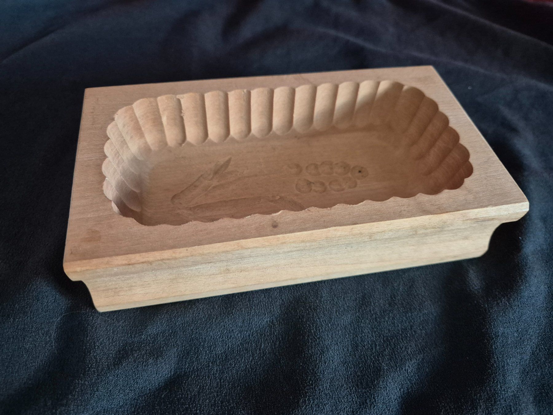 Articoli in legno: Buttermodel / Butterform / Ankemodel – Usato da Oberdiessbach venduto da Finland1977 3