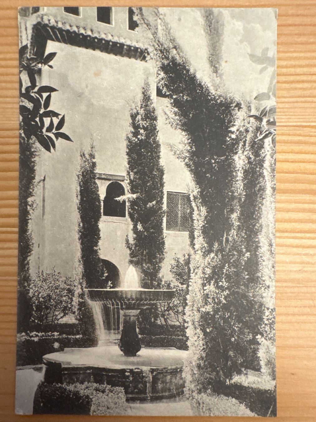 Cartoline postali: Antike Ansichtskarte, SPANIEN, Granada Alhambra  NEUWERTIG – Nuovo (secondo la descrizione) da Zürich venduto da Tarafo5