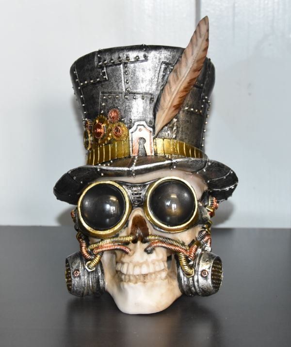 Figurines: Totenkopf Archibald – Neuf avec emballage d'origine à Menziken par mrpaedu 1
