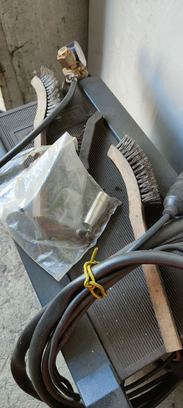 Einhell Saldatori: Schweissgerät 145 MIG und MAG – Usato da Sirnach venduto da temi81 3