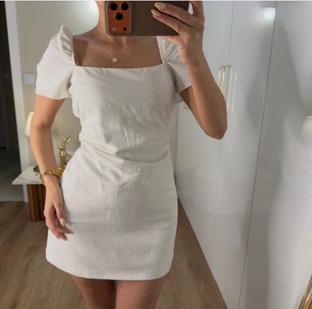 Zara Kleid weiss Gr. S   neuwertig