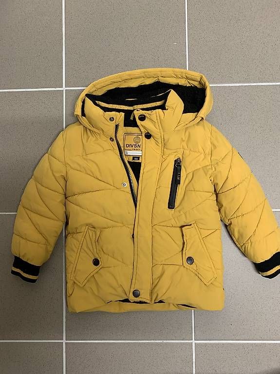 Giacche & Cappotti: Jacke – Usato da Basel venduto da Frani010