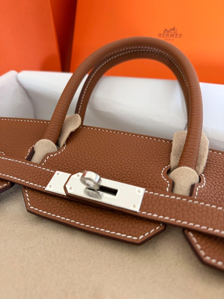 Hermès Taschen für Damen: Birkin 30 Gold Togo 2026 – Neu und originalverpackt aus Genève von lor_l7rq 1