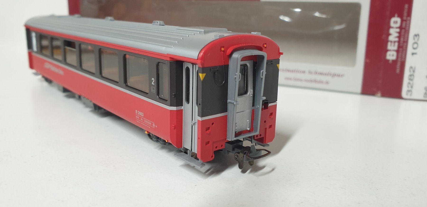 Bemo Modellini di ferrovie: Bemo RhB Bernina Express EW III 3282 103 – Nuovo (secondo la descrizione) da Neuenhof venduto da ludovicco 4