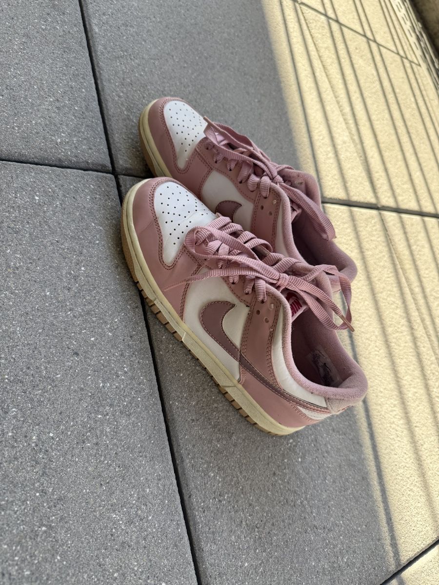Nike Scarpe da donna: Nike Dunk Low Elementsl Pink – Usato da Bülach venduto da tamara1301
