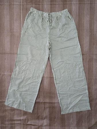 🆕 Khaki-Weisse Sommerhose - TALL XL - Palazzo-Hose