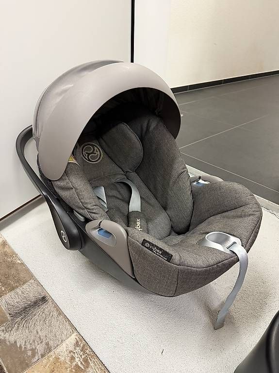 Seggiolini per auto: Cybex MaxiCosi – Usato da Kirchleerau venduto da Evolution_viii