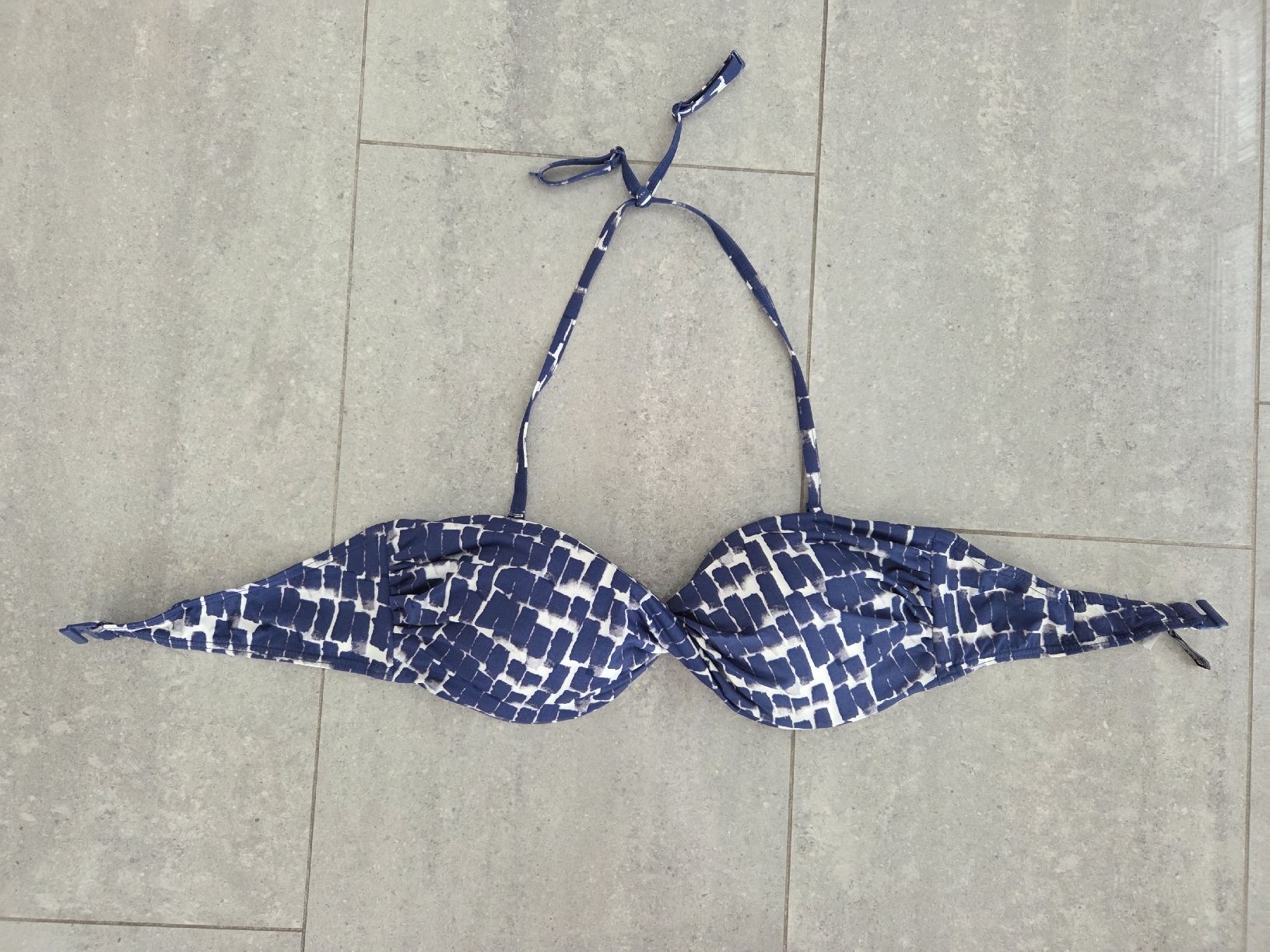 Badekleider & Bikinis: schöner Bikini, Beldona – Gebraucht aus Wiesendangen von Sinhuk 3