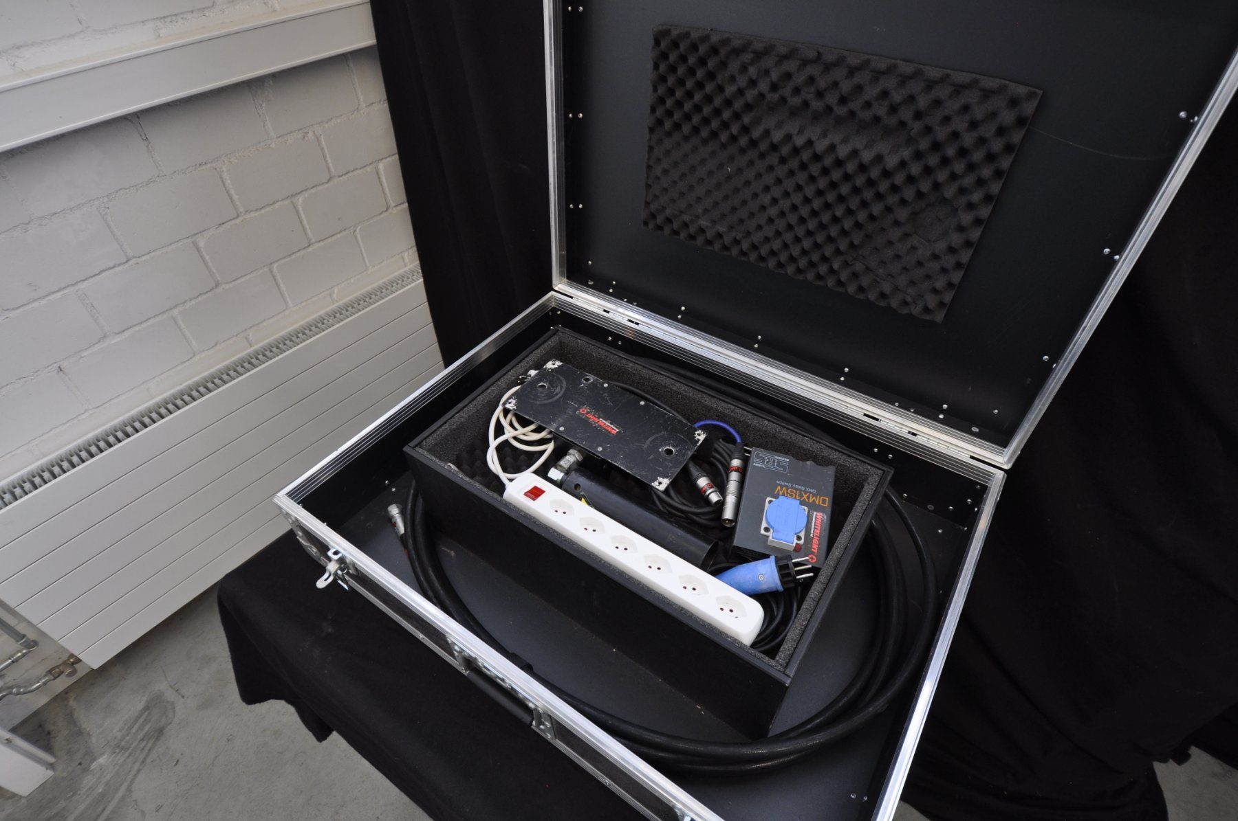 Sistema di controllo: Magic FX CO2 Jet Set inkl. Case & Zubehör – Usato da Burgdorf venduto da WHITELIGHT3400 4