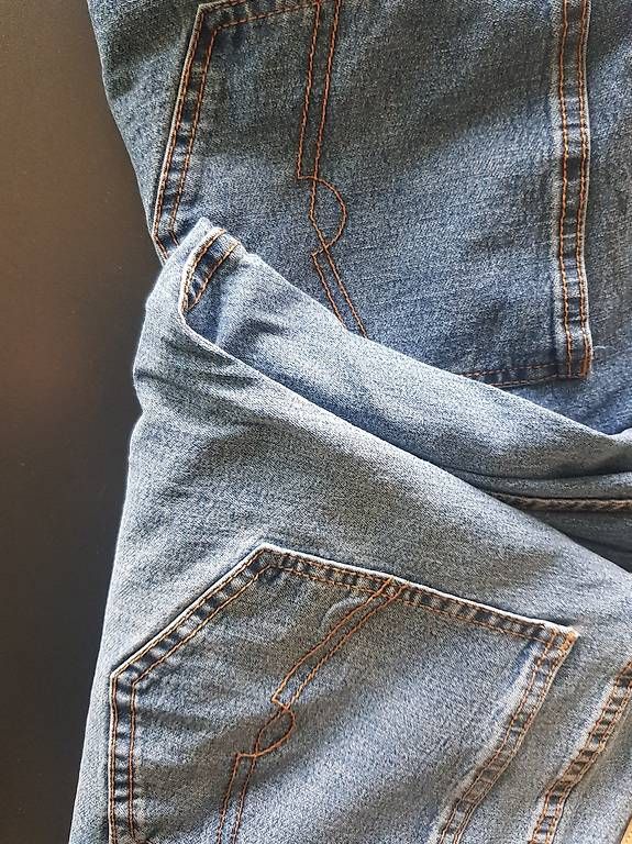 Jeans: Tolle Bluejeans – Usato da Richenthal venduto da Mikesh01 2